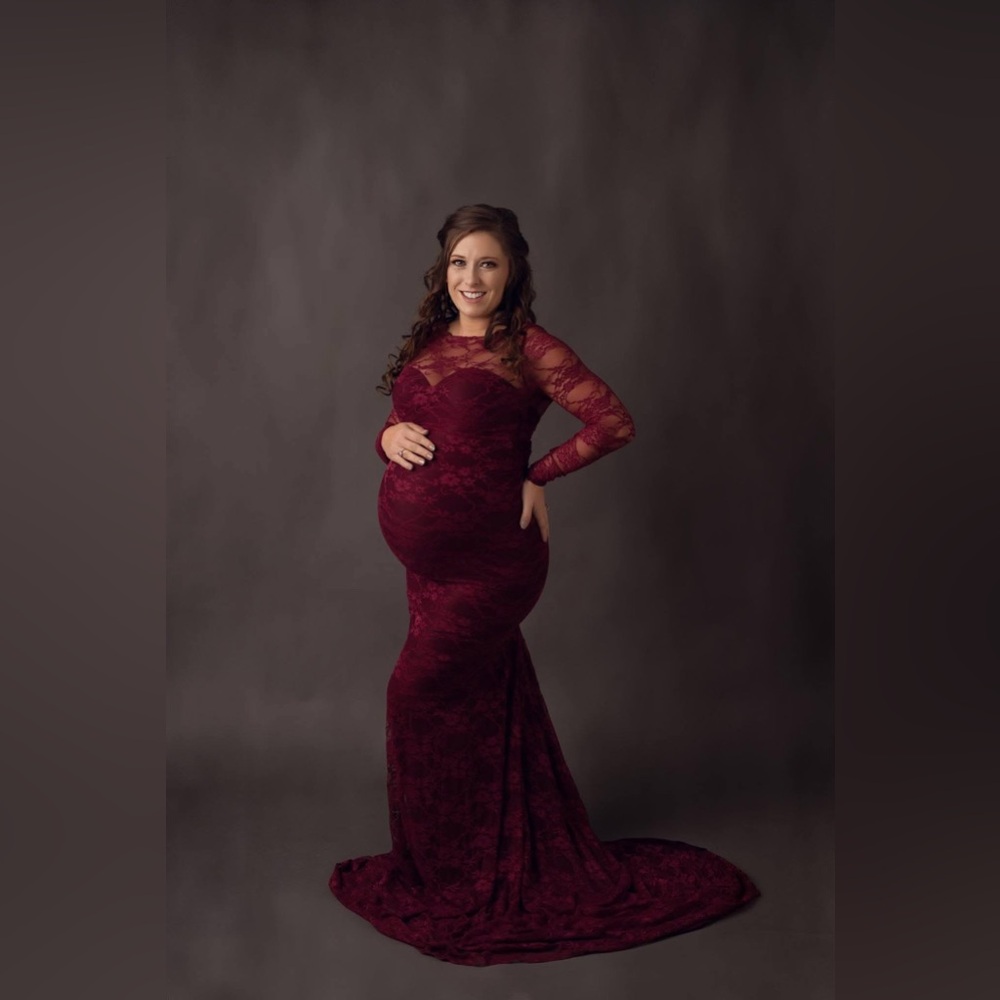 Lace Maternity dress